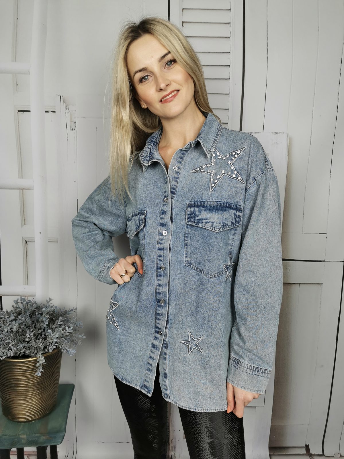 koszula jeansowa gwiazdki
