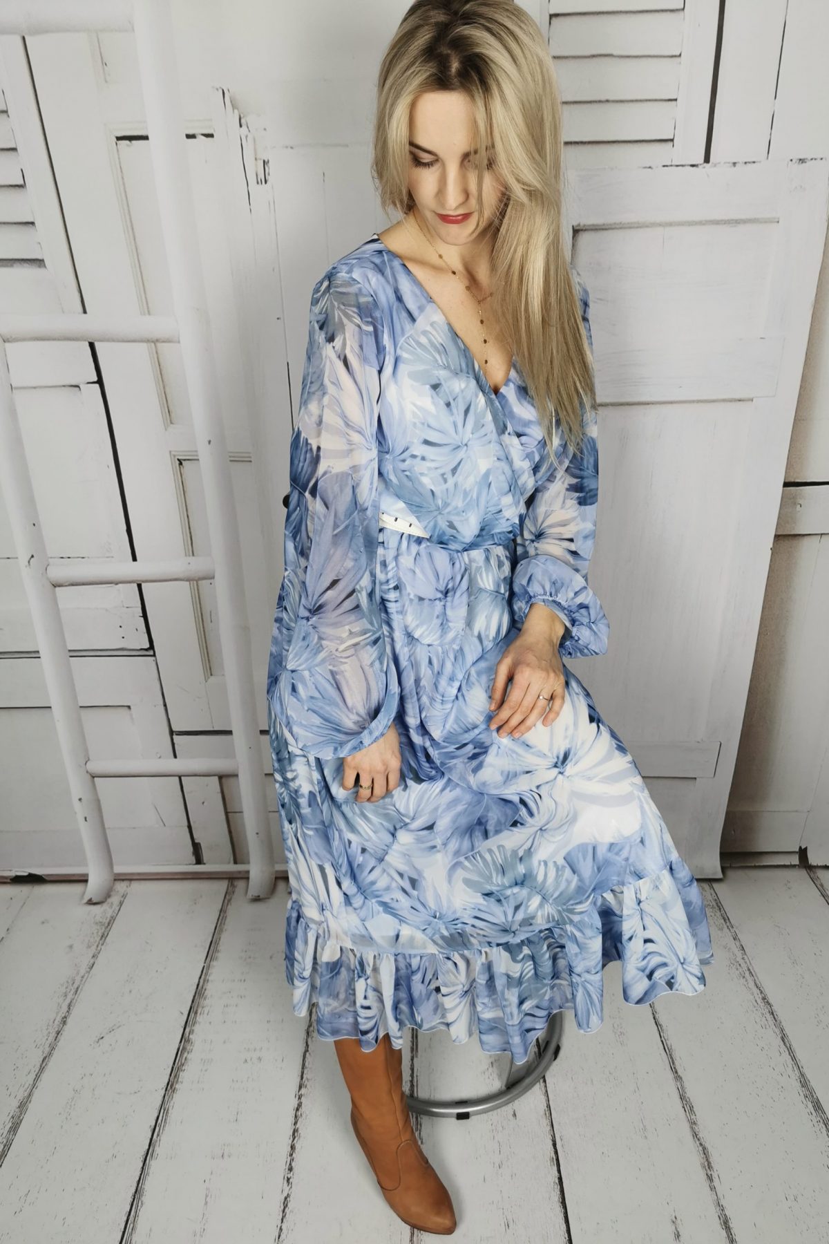 SUKIENKA W KWIATY BŁĘKITNA SUKIENKA BOHO SUKIENKA